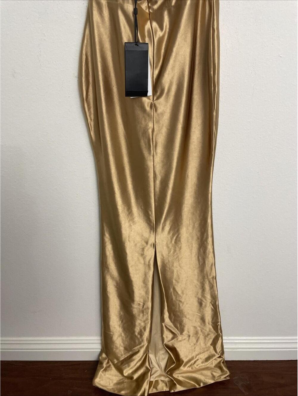 Retrofete Gold Metallic Halter Gown - Picture 6 of 12